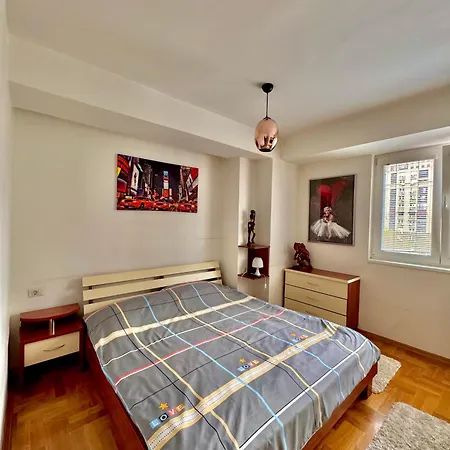 Modern & Cozy Apartman Szkopje Kültér fotó