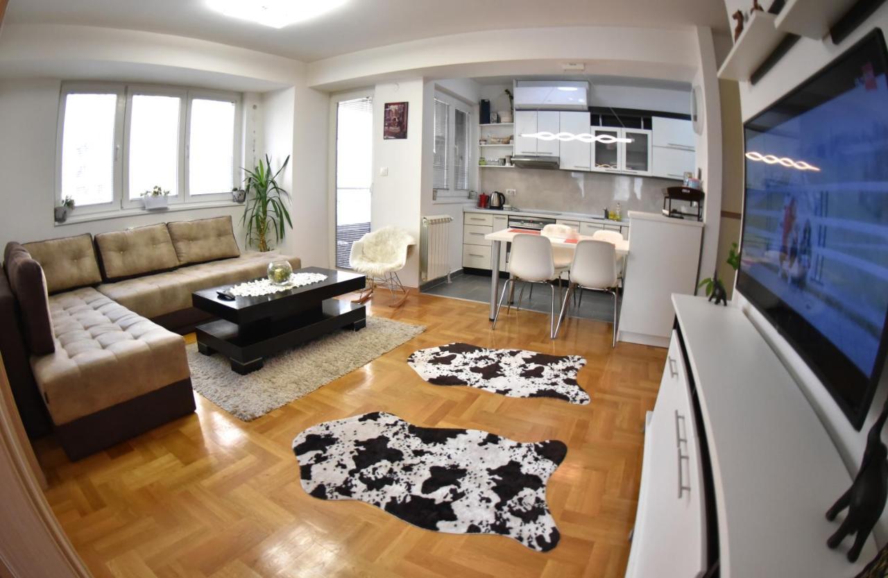 Modern & Cozy Szkopje